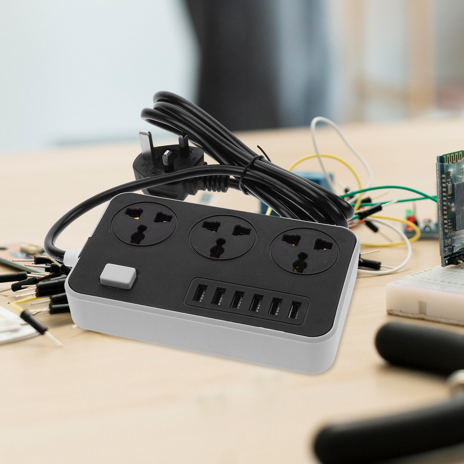 여행용 멀티탭, USB 포트 내장, 수직형, 다용도 전 - Outdoor Use Power Strip 리뷰 및 가격